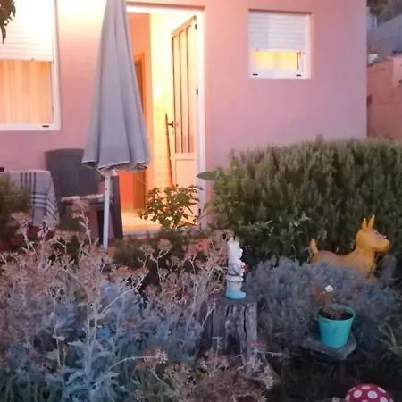 Luketa Apartament *