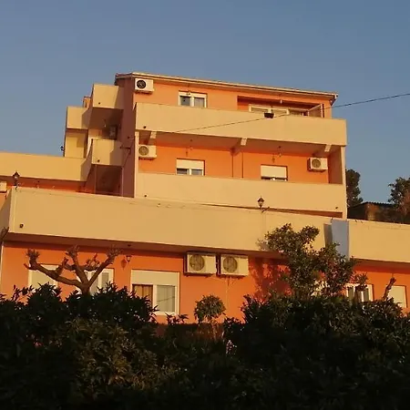 Luketa Apartament