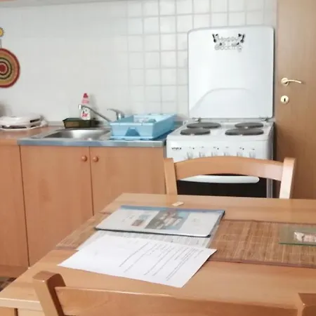 Luketa Apartament Podstrana