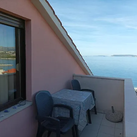Luketa Apartament Podstrana