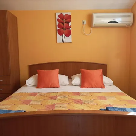 Luketa Apartament Podstrana