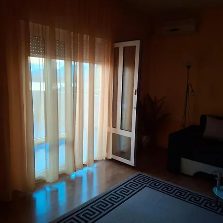 Luketa Apartament Podstrana