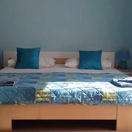 Luketa Apartment