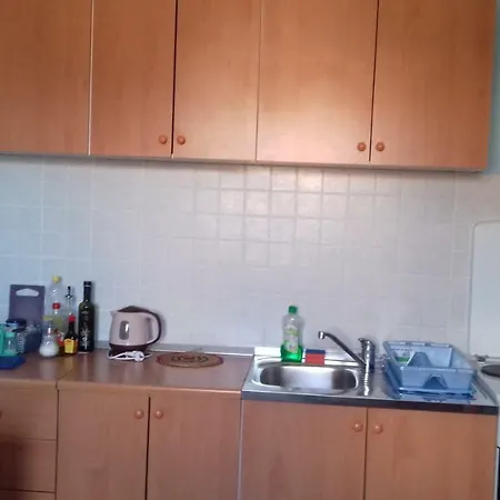 Luketa Apartment *